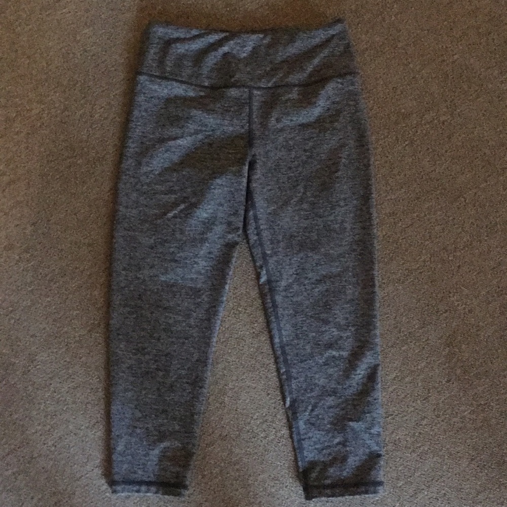 Victoria Secret Sport Capri Leggings